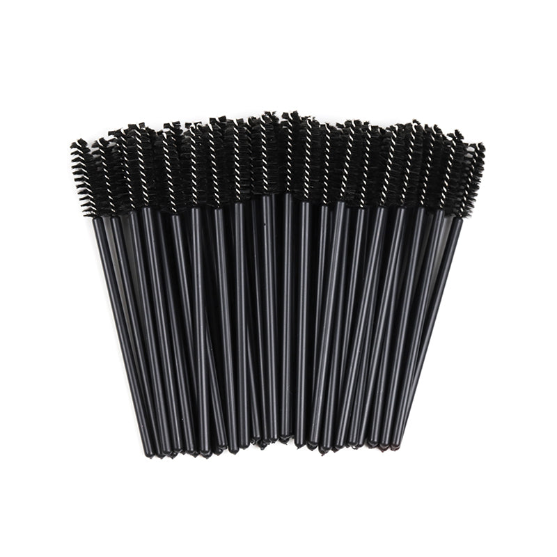 Black disposable mascara wands. Perfect for brushing classic and volume eyelash extensions to keep each lash in place.