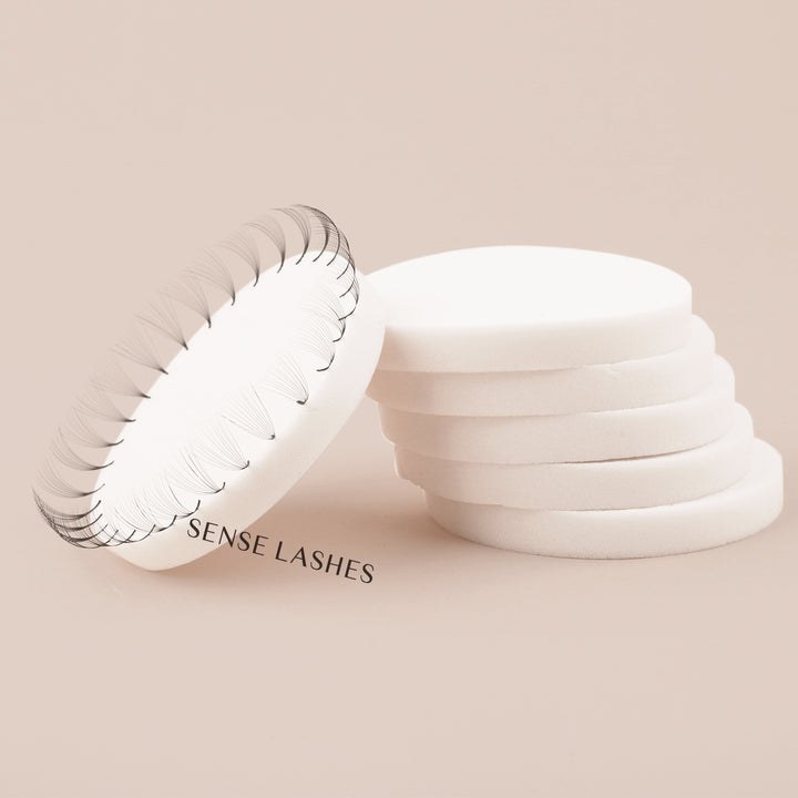 Eyelash extension sponge by Sense Lashes, white round sponges with volume lashes for arranging and easy picking up