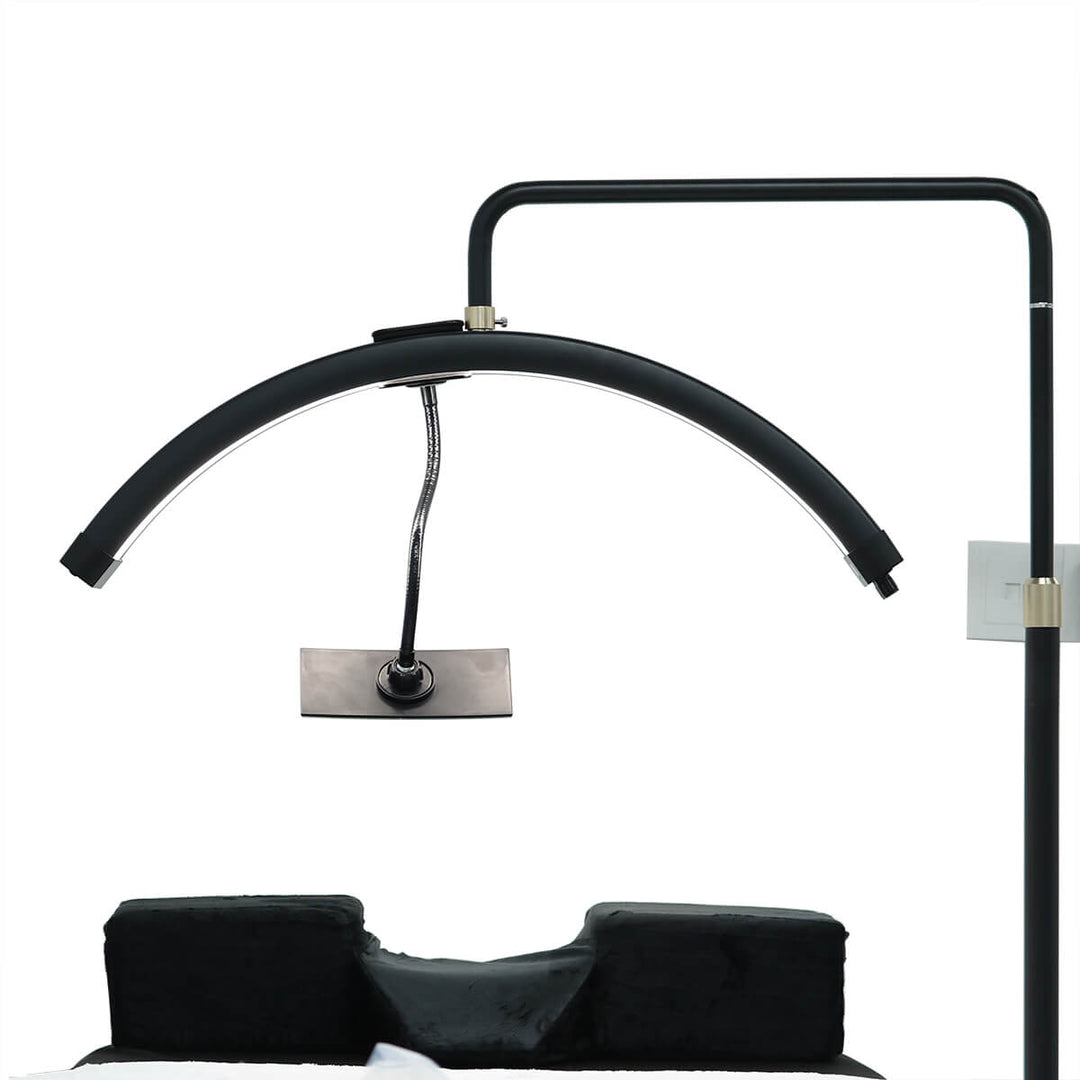 Lash extension bed light with adjustable positioning 