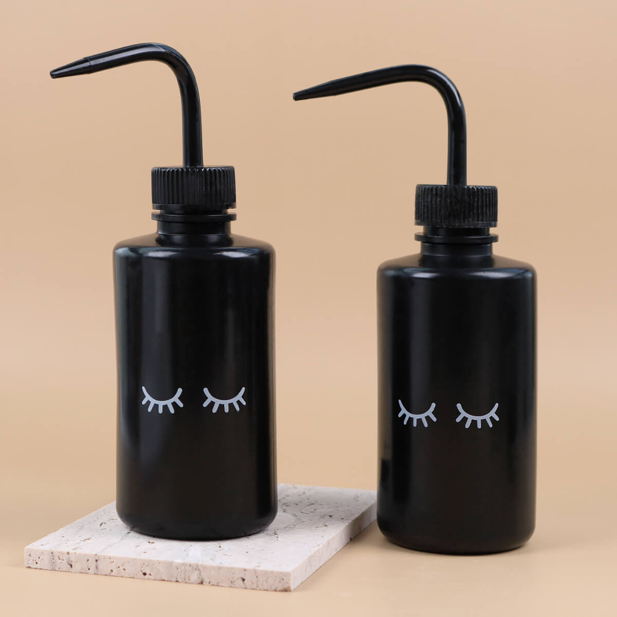 250ml 洗浄ボトル | 精密まつげエクステツール – SENSELASHES