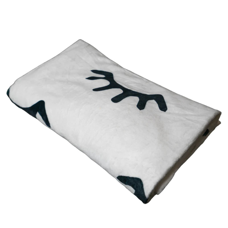 White velvet lash blanket with eyelash design for lash salon 